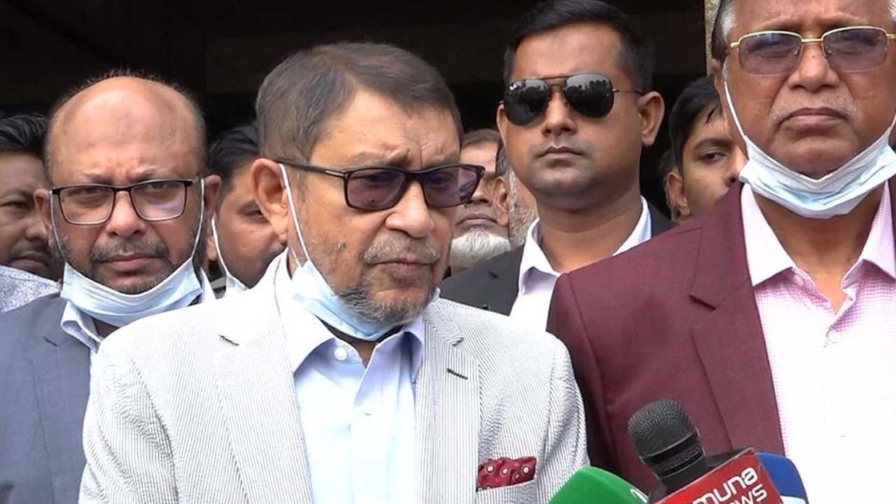 স্বাস্থ্যমন্ত্রী মো: সাখাওয়াত হোসেন