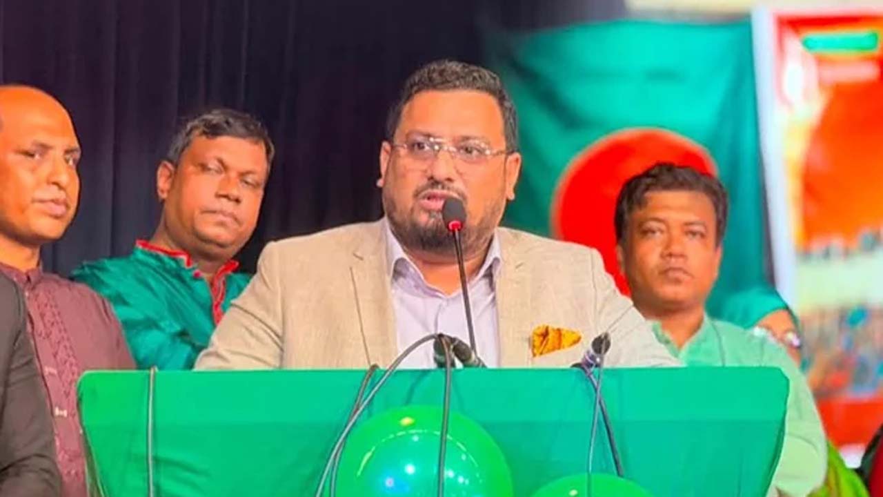 ‘রক্তলাল জুলাই ও নতুন বাংলাদেশ’ শীর্ষক আলোচনা সভায় ভূমি প্রতিমন্ত্রী মীর মোহাম্মদ হেলাল উদ্দিন