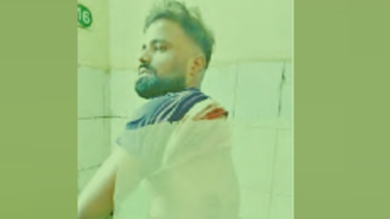 মারধরের শিকার লালমান মৌর্য