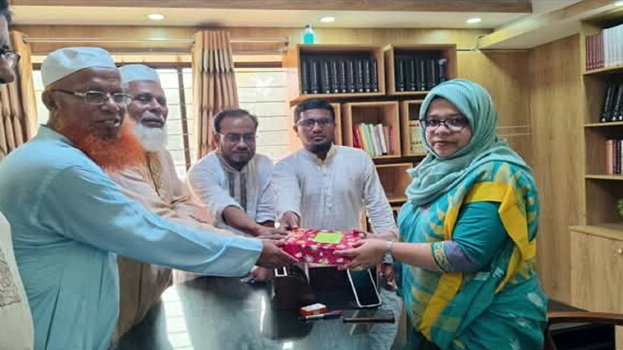 হোসেনপুর ইউএনওর সাথে জামায়াত নেতাদের মতবিনিময়