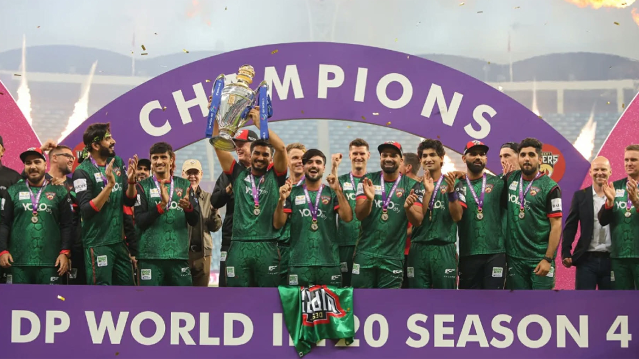 আইএল টি-টোয়েন্টির ফাইনালে সাকিবের এমআই এমিরেটসকে হারাল ডেজার্ট ভাইপার্স