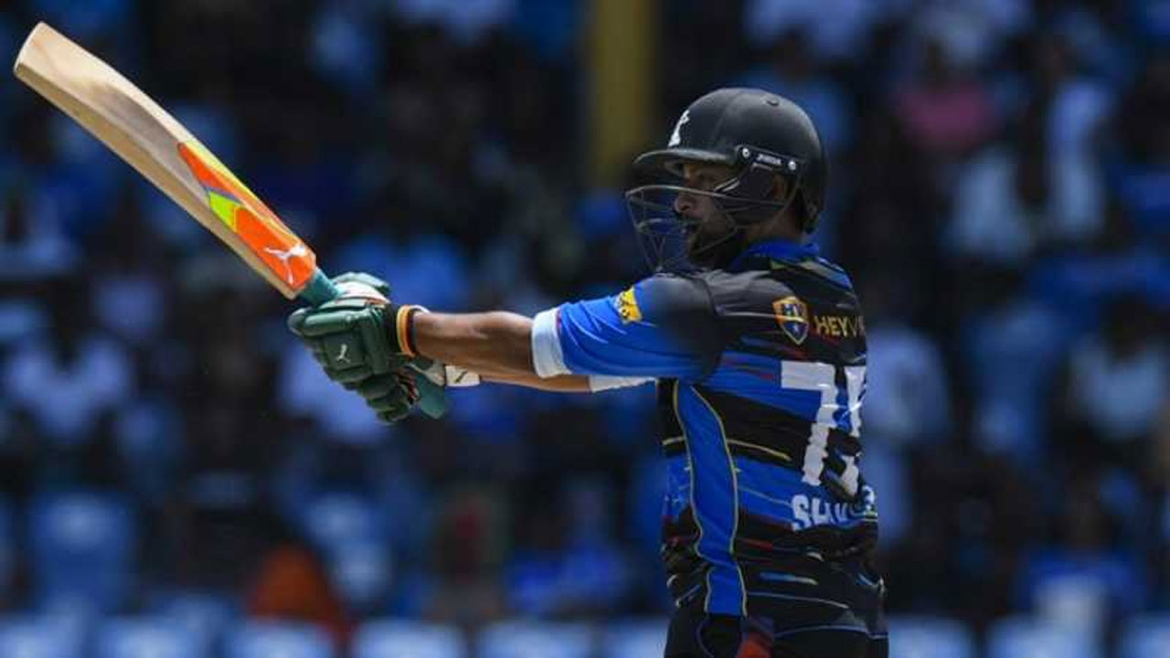 আইএল টি-টোয়েন্টিতে এমিরেটসের জার্সিতে অভিষেক ম্যাচে সাকিব