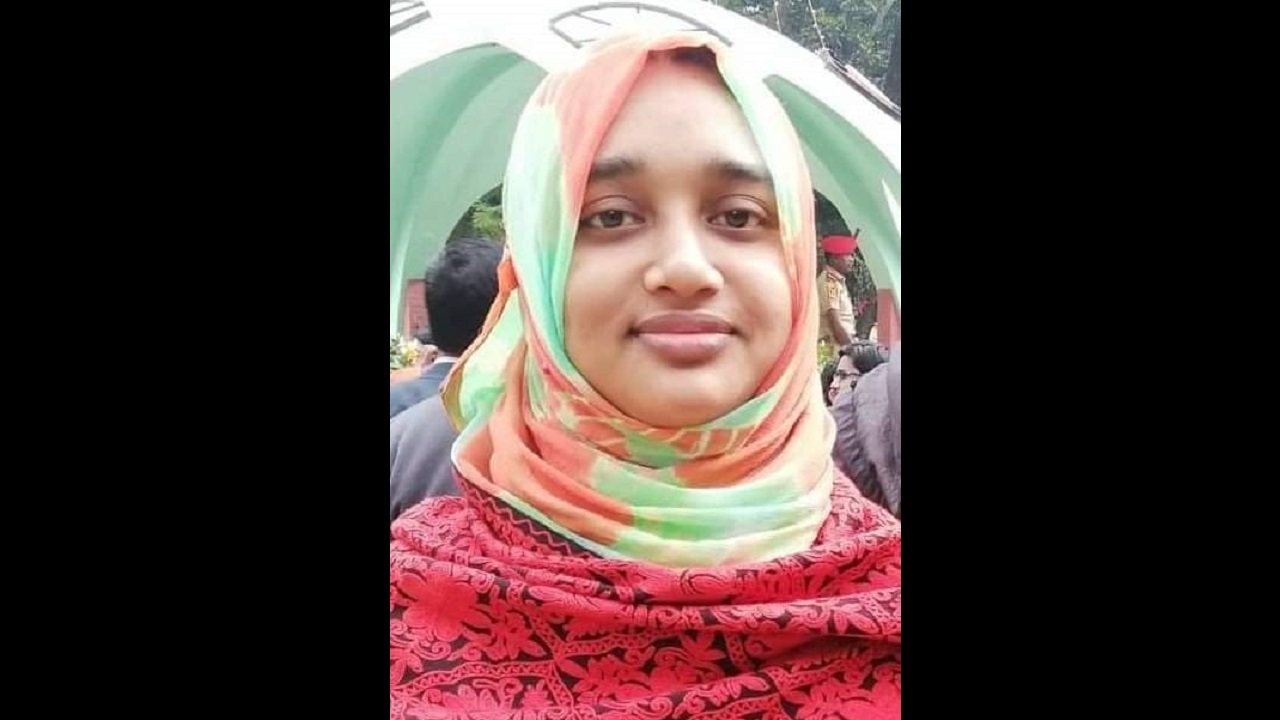 ইবিতে কর্মচারীর ছুরিকাঘাতে নিহত শিক্ষিকা ড. আসমা সাদিয়া রুনা