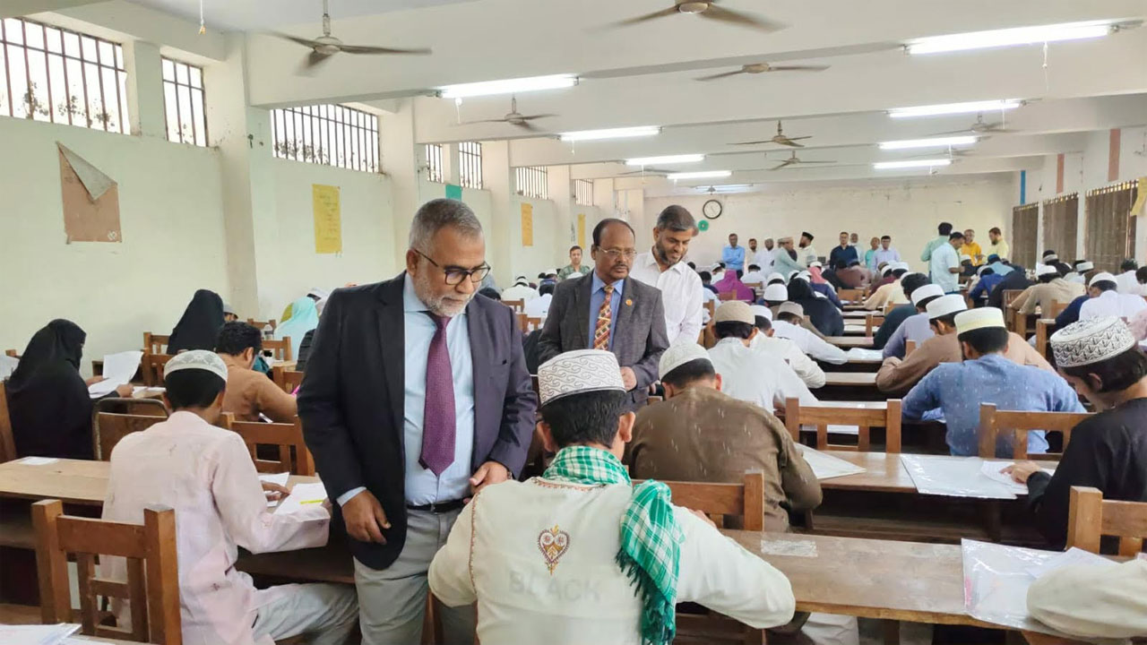 ইসলামী বিশ্ববিদ্যালয়ের স্বতন্ত্র ‘ডি’ ইউনিটের ভর্তি পরীক্ষা