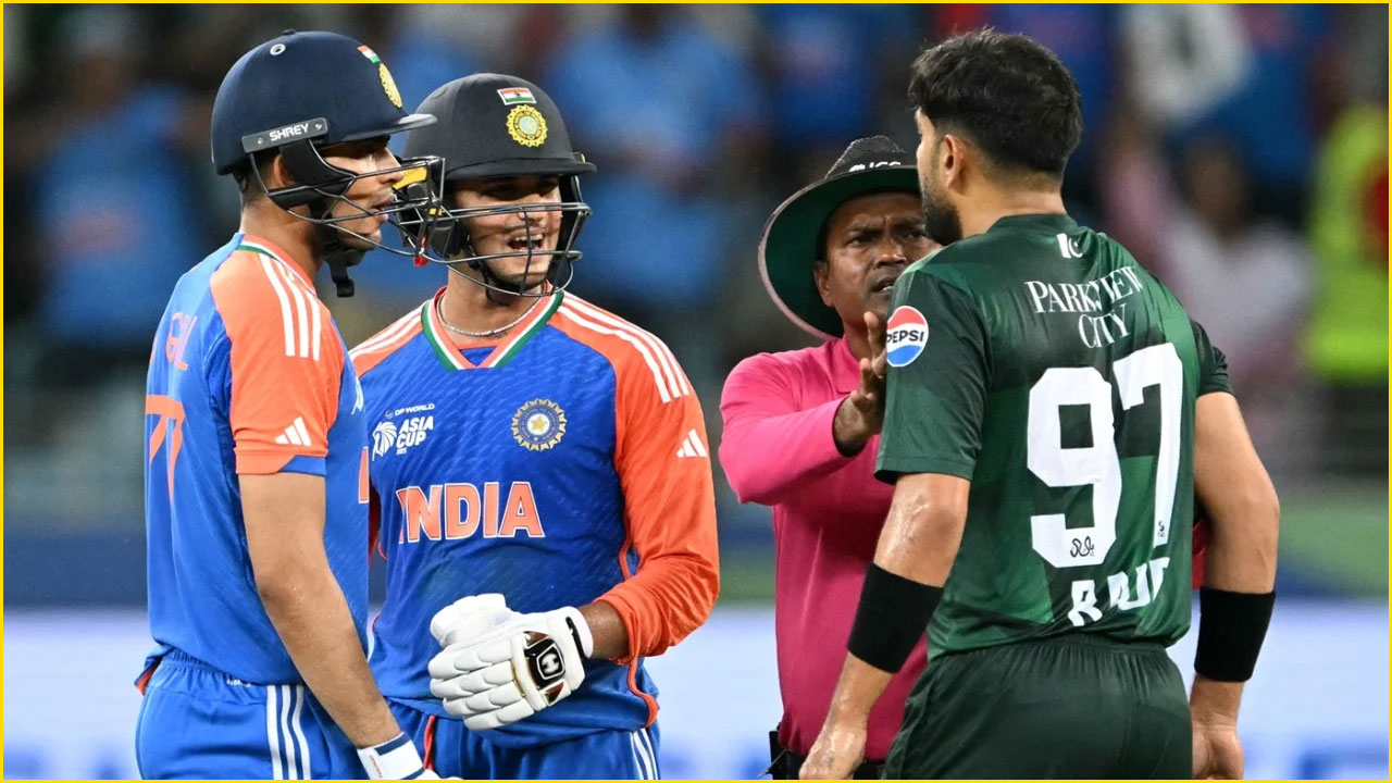 শাহিন আফ্রিদি ও হারিস রউফের সাথে অভিষেক শর্মা ও শুভমান গিলের উত্তপ্ত বাকযুদ্ধ দেখা যায়