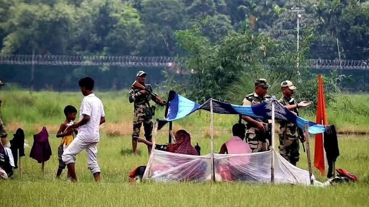 বিএসএফ কর্তৃক সীমান্তে পুশইনের আগের মুহূর্ত