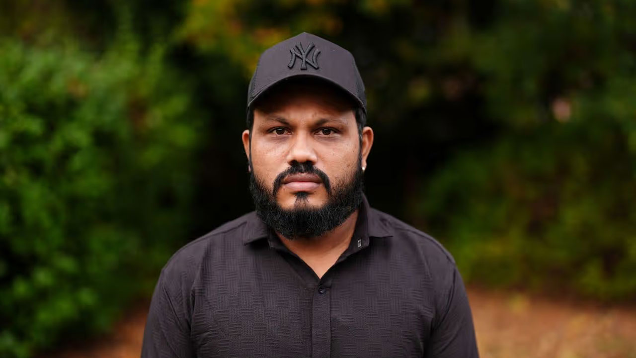 ভারতের বিমান দুর্ঘটনায় একমাত্র জীবিত যাত্রী বিশ্বাস কুমার রমেশ
