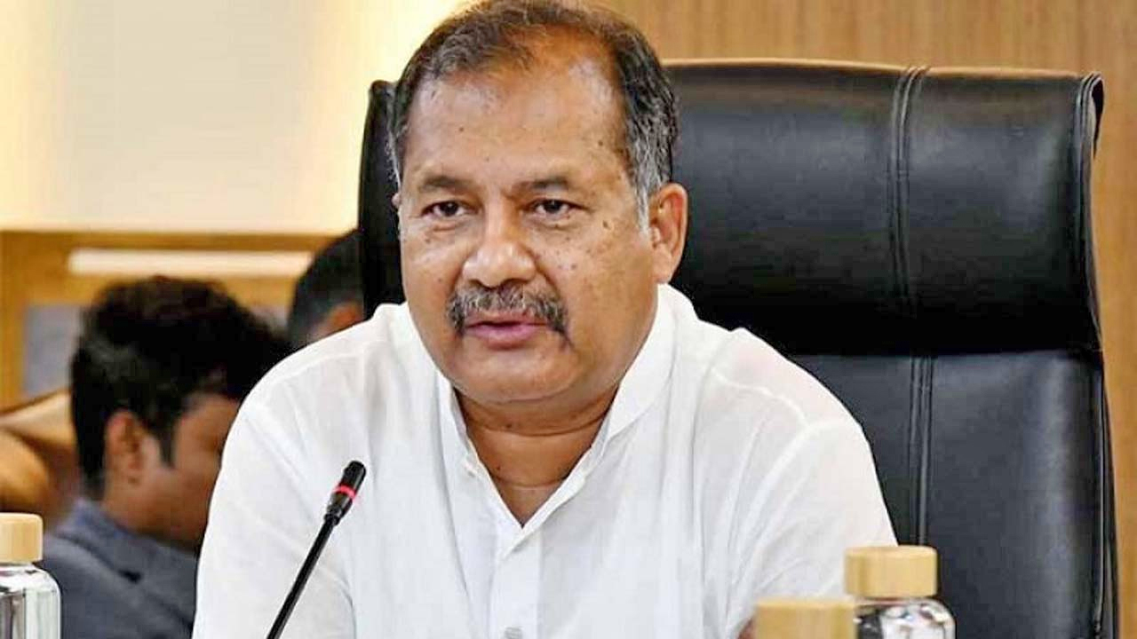 তথ্য ও সম্প্রচার মন্ত্রী জহির উদ্দিন স্বপন