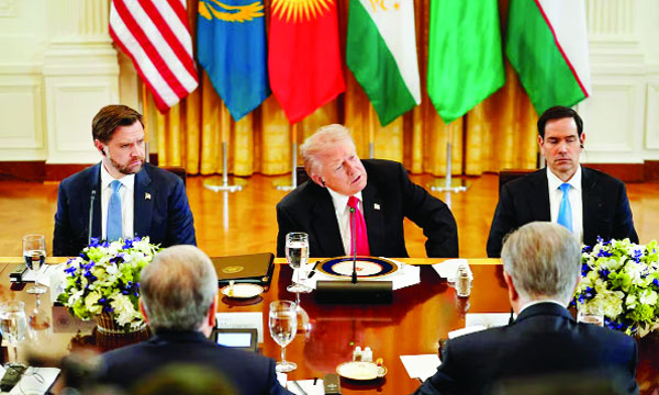 প্রেসিডেন্ট ডোনাল্ড ট্রাম্প, ভাইস প্রেসিডেন্ট জেডি ভ্যান্স ও পররাষ্ট্রমন্ত্রী মার্কো রুবিও সিফাইভ+ওয়ান মধ্য এশীয় দেশগুলোর নেতাদের সাথে নৈশভোজে : ইন্টারনেট