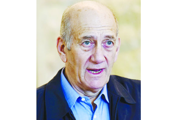 প্রতিদিনই যুদ্ধাপরাধ করছে ইসরাইল  : এহুদ ওলমার্ট