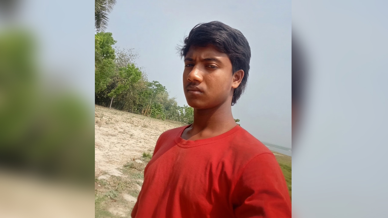 মৃত তরুণ মেহেদী হাসান আকিব