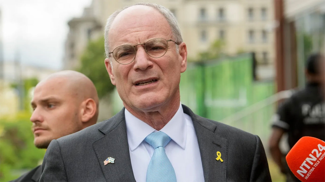 ইসরাইলি রাষ্ট্রদূত ইয়েচিয়েল লেইটার