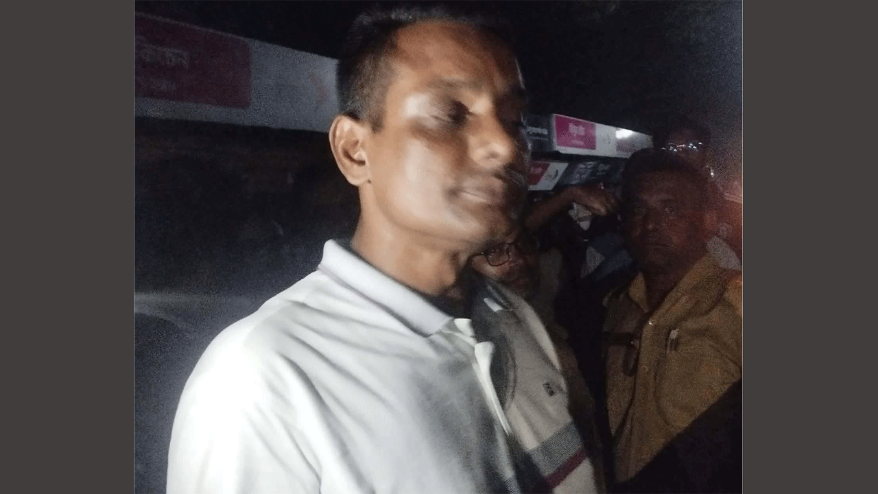 অভিযুক্ত দেবাশীষ চৌধুরী