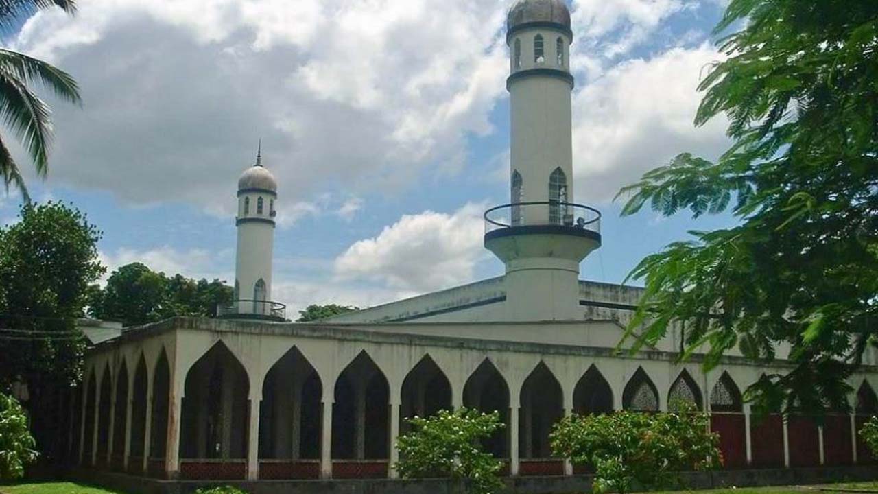 ঢাকা বিশ্ববিদ্যালয় কেন্দ্রীয় জামে মসজিদ
