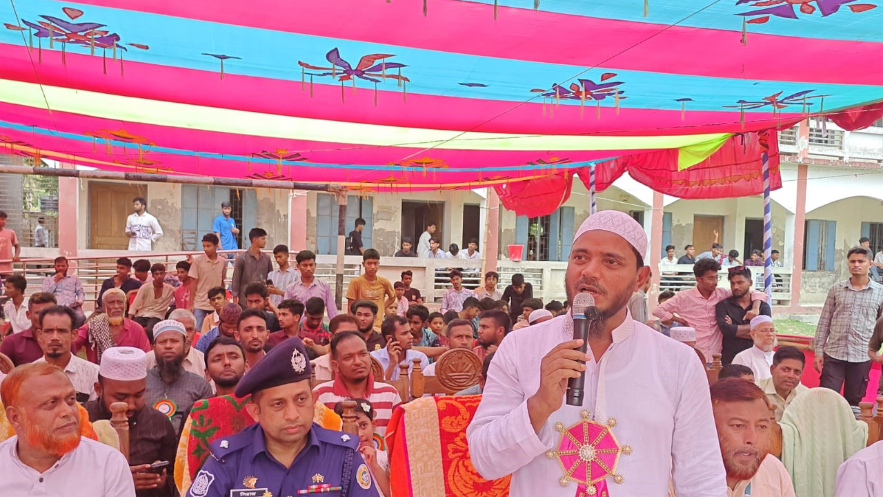 অনুষ্ঠানে প্রধান অতিথির বক্তব্যে ড. শফিকুল ইসলাম মাসুদ