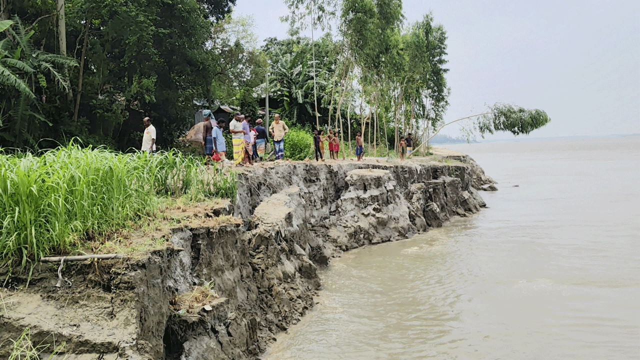 যমুনা নদীর ভাঙন