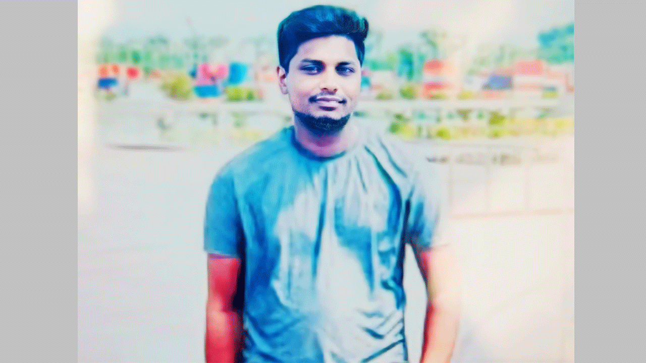 নিহত গৃহবধূর স্বামী লিজন রেজা