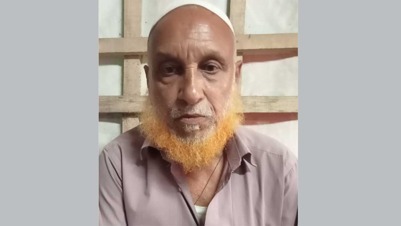 ক্ষতিগ্রস্ত রিকশাচালক আজহার শরীফ