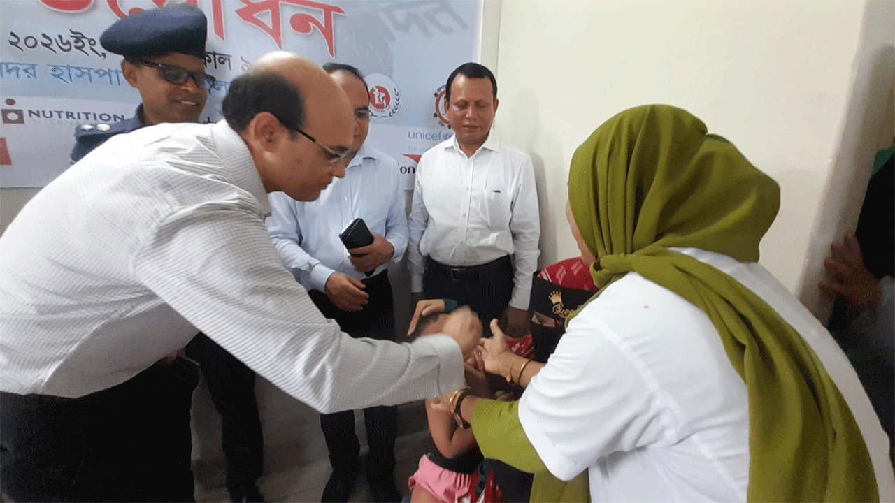 ভিটামিন ‘এ’ প্লাস ক্যাপসুল খাওয়ানো কার্যক্রম