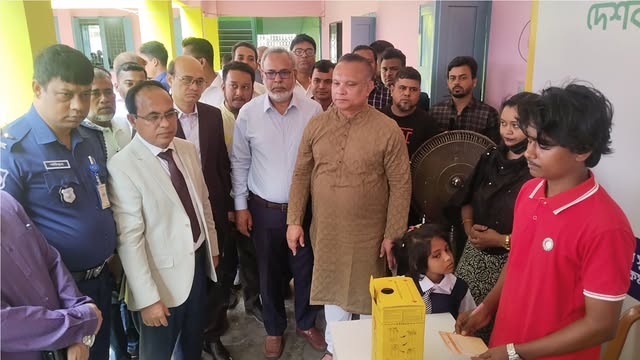 টিকাদান কর্মসূচির উদ্বোধন