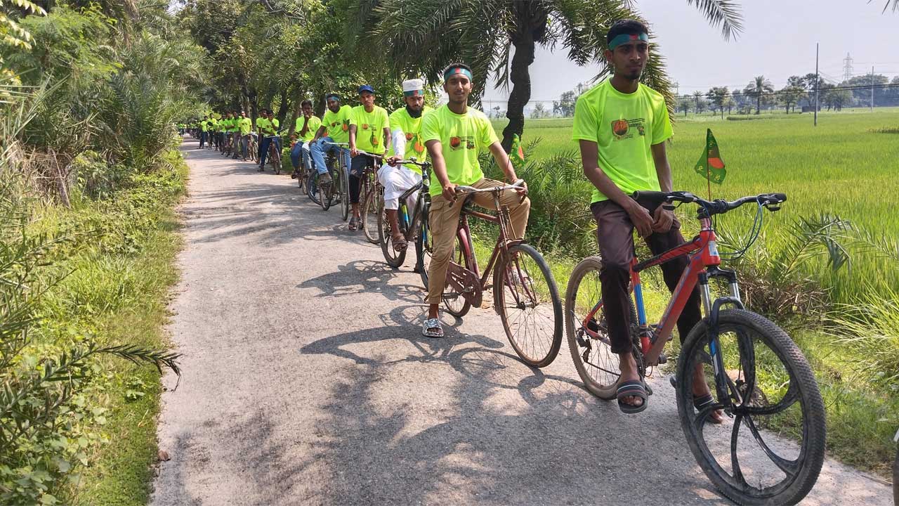 আত্মহত্যা প্রতিরোধে ঝিনাইদহে বের হয় সাইকেল র‌্যালি