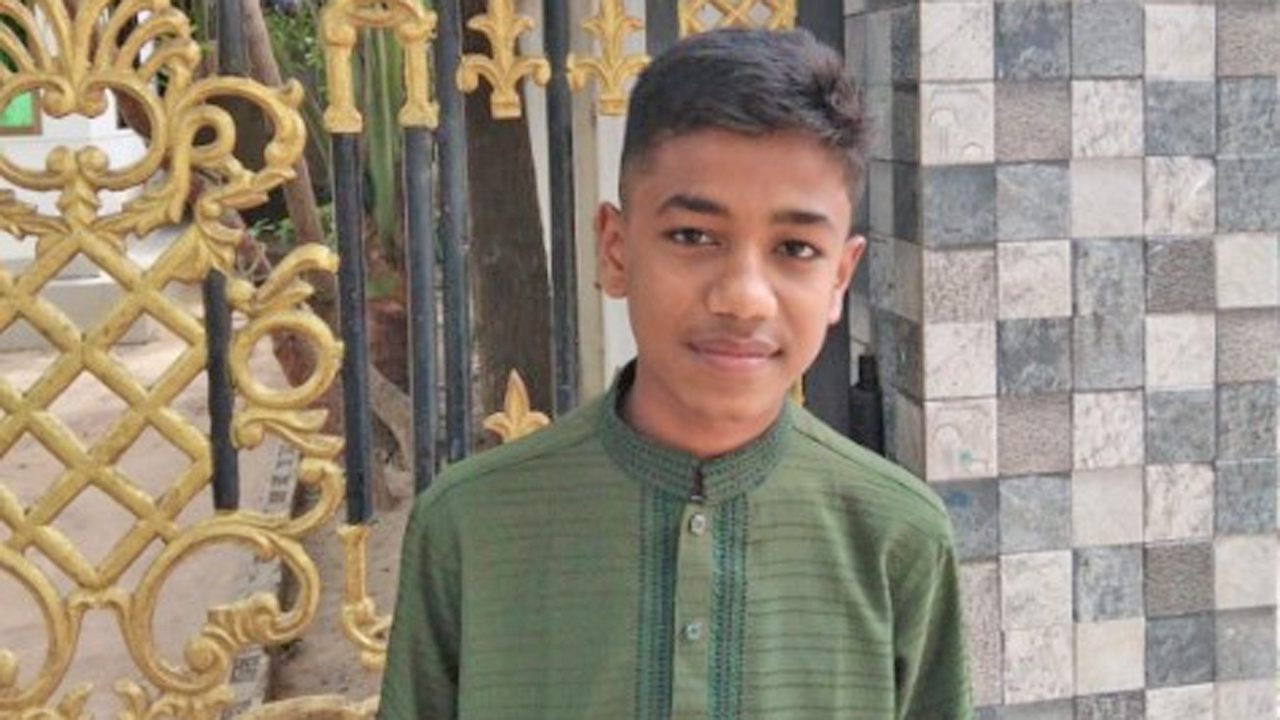 জিসান (১৫)