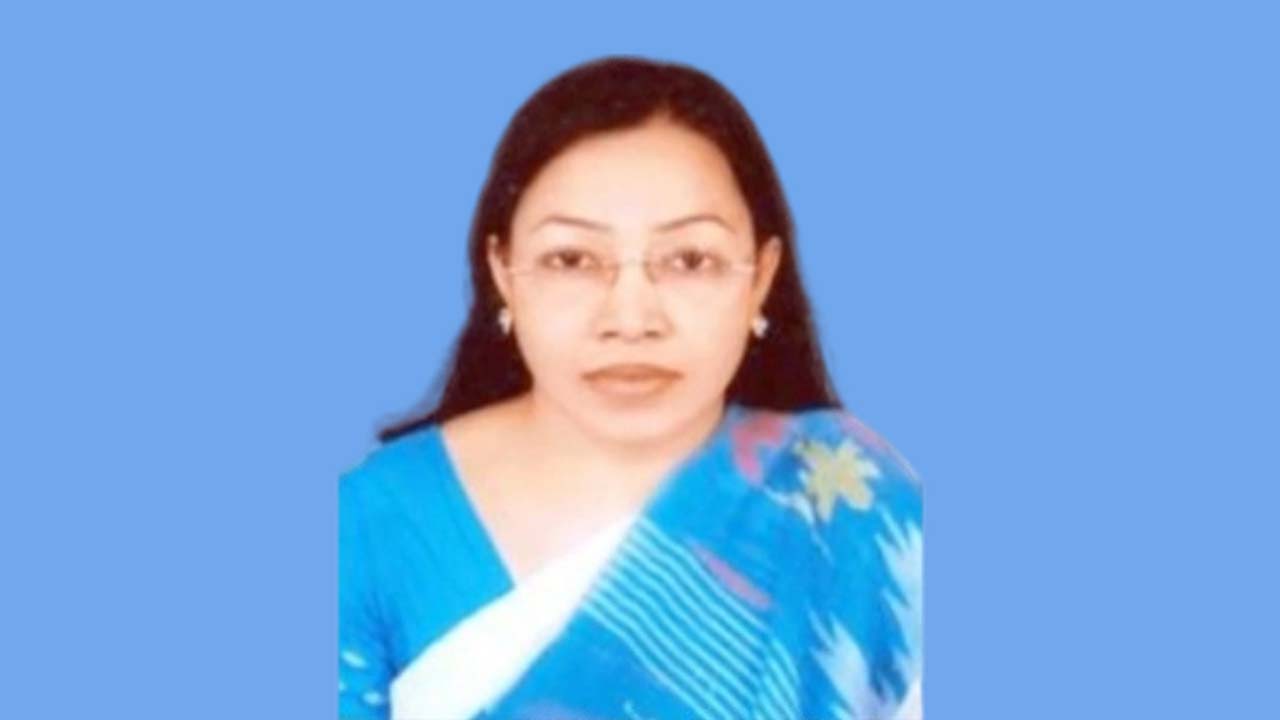 বরখাস্ত হওয়া জগন্নাথ বিশ্ববিদ্যালয় শিক্ষক ড. ফেরদৌসী খাতুন