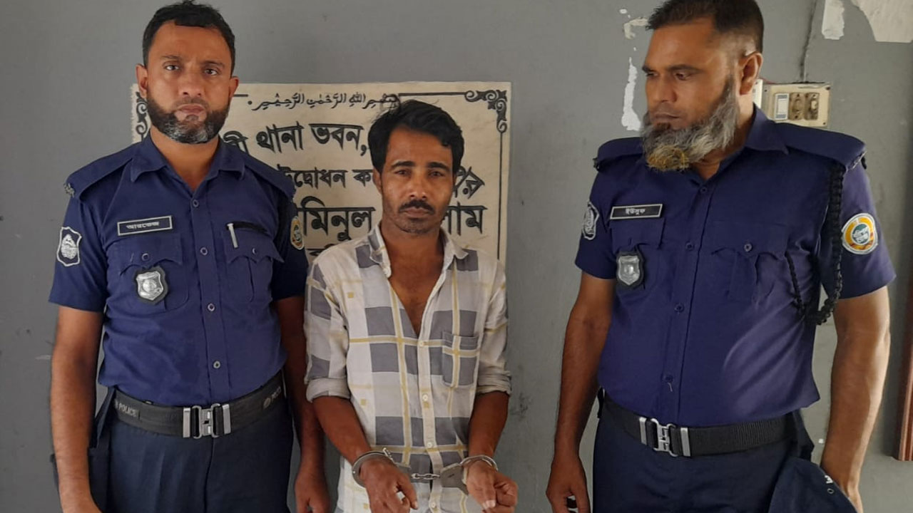 আসামি নীলু ডাকুয়াকে পিরোজপুরে জেলে পাঠানো হয়েছে
