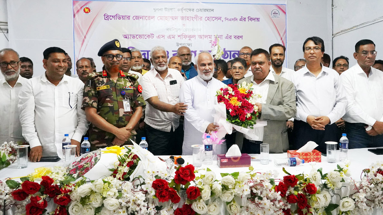 কেডিএ’র চেয়ারম্যান হিসেবে দায়িত্ব নিয়েছেন অ্যাডভোকেট এস এম শফিকুল আলম মনা