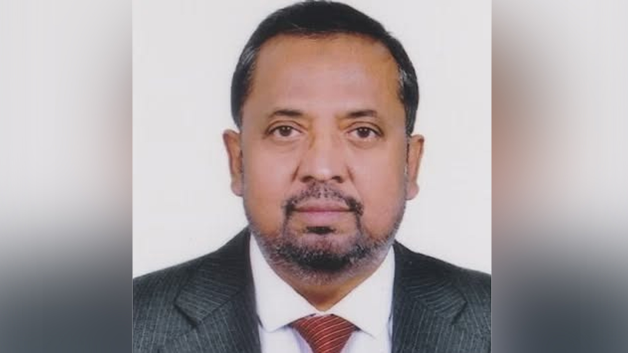 খুলনা বিশ্ববিদ্যালয়ের ভিসি প্রফেসর ড. মো: রেজাউল করিম