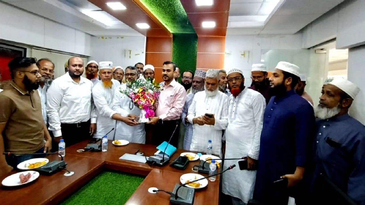 কালীগঞ্জে জামায়াত নেতাদের সাথে নবাগত ইউএনও’র মতবিনিময়