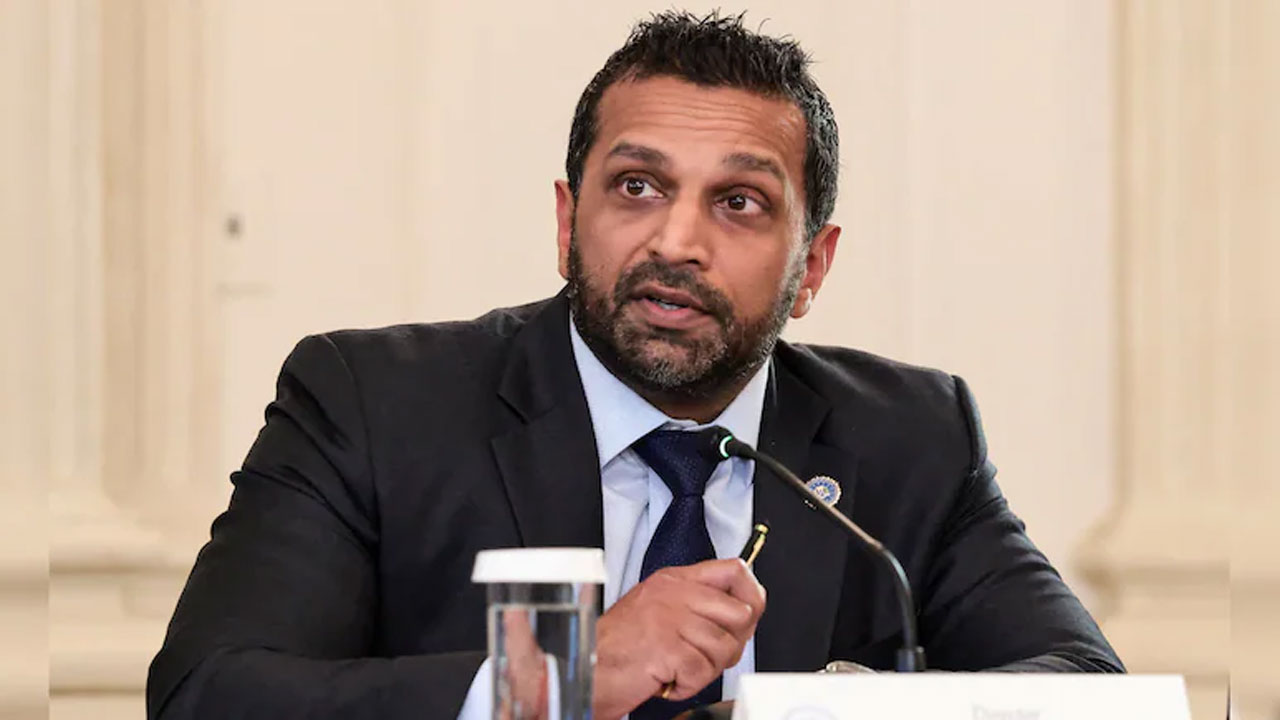 মার্কিন যুক্তরাষ্ট্রের কেন্দ্রীয় গোয়েন্দা সংস্থার (এফবিআই) প্রধান কাশ প্যাটেল