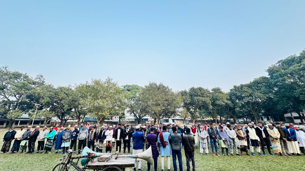 দিনাজপুরের খানসামায় ওসমান হাদির গায়েবানা জানাজা