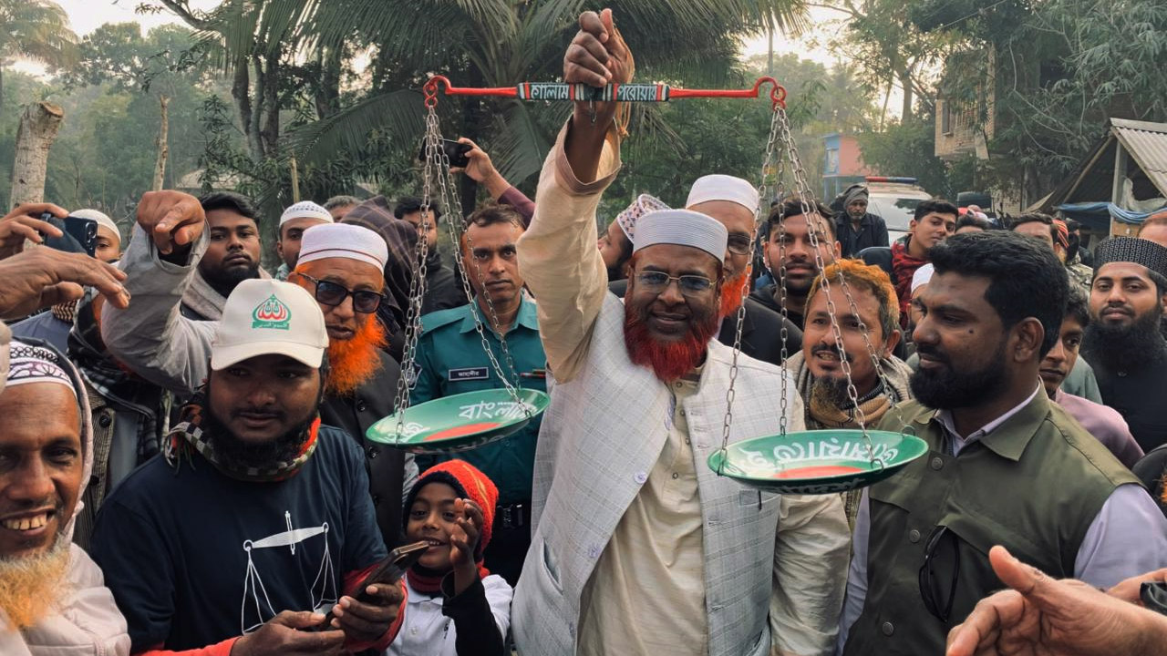 খুলনা–৫ (ডুমুরিয়া–ফুলতলা) আসনে মিয়া গোলাম পরওয়ার