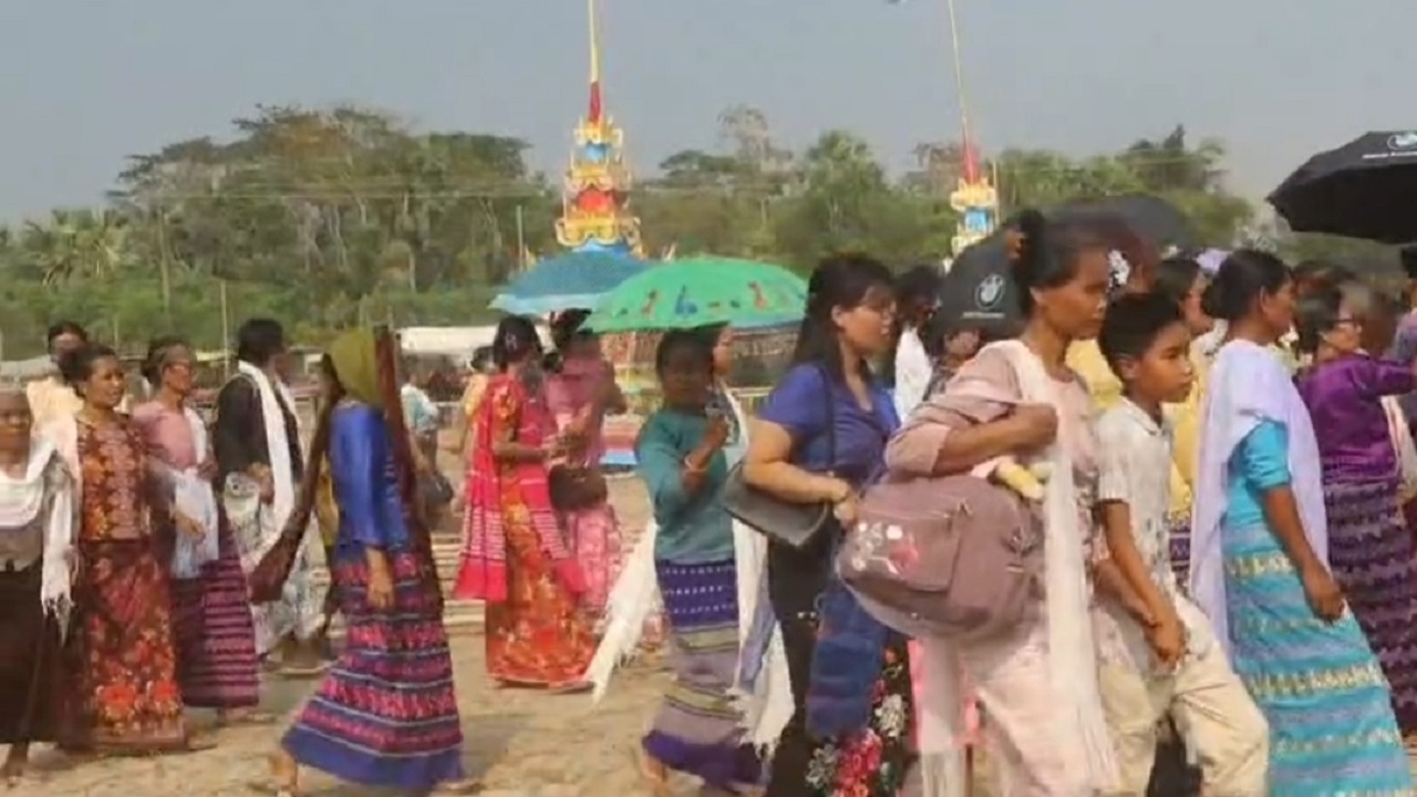 কলাপাড়ায় রাখাইন সংঘরাজের জাতীয় অন্ত্যেষ্টিক্রিয়া, দ্বিতীয় দিনেও জনসমাগম