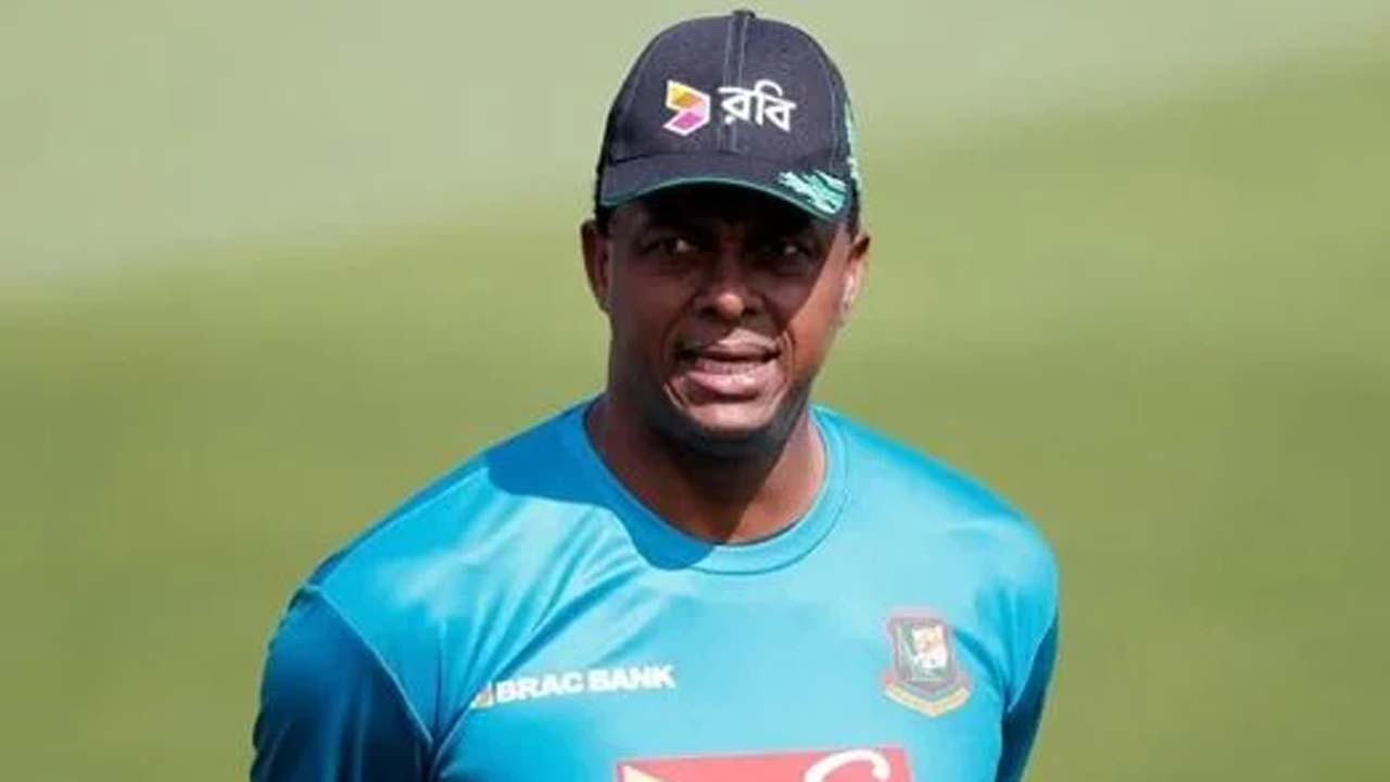 কর্টনি ওয়ালশ