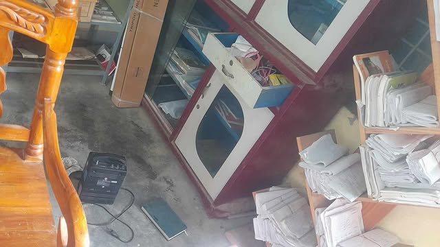 স্কুলে চুরি