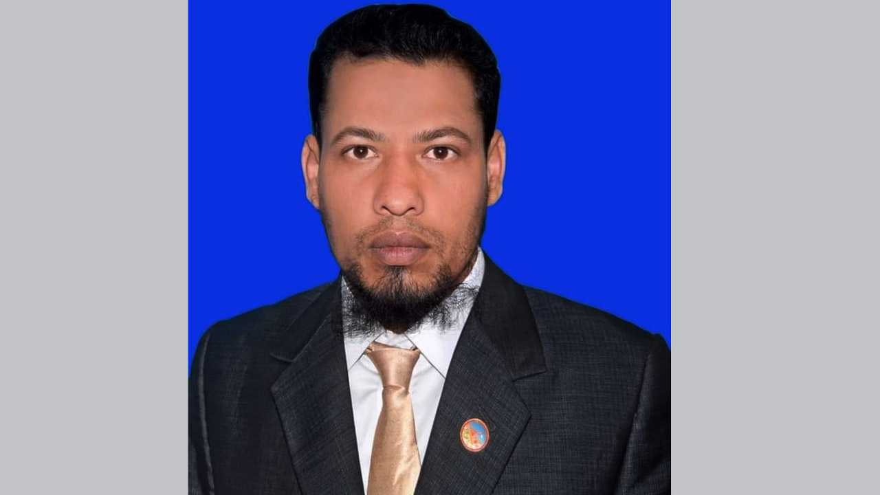 লালমনিরহাটে মাদক মামলায় কারাদণ্ডপ্রাপ্ত ইউপি চেয়ারম্যান হুমায়ুন আহমেদ কবির (৪৮)