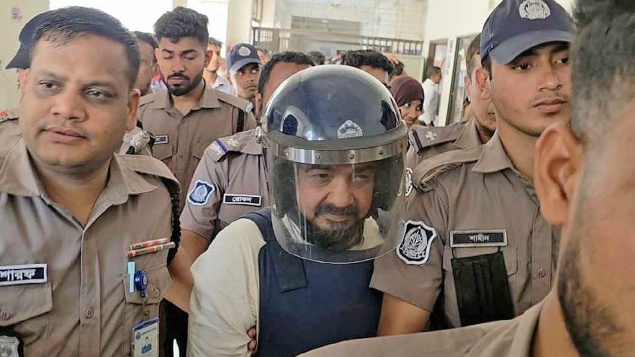 সেনাবাহিনী থেকে বরখাস্তকৃত লেফটেন্যান্ট কর্নেল মো: আফজাল নাছের