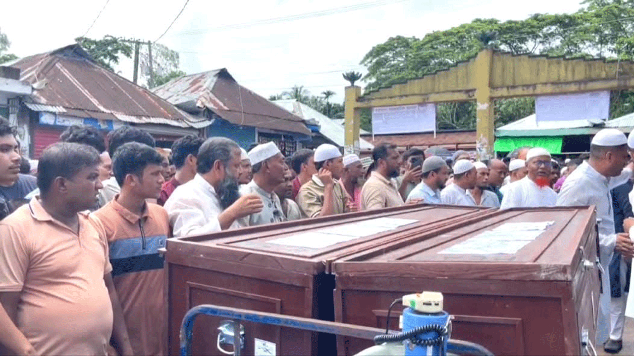 দুই ভাইয়ের কফিন