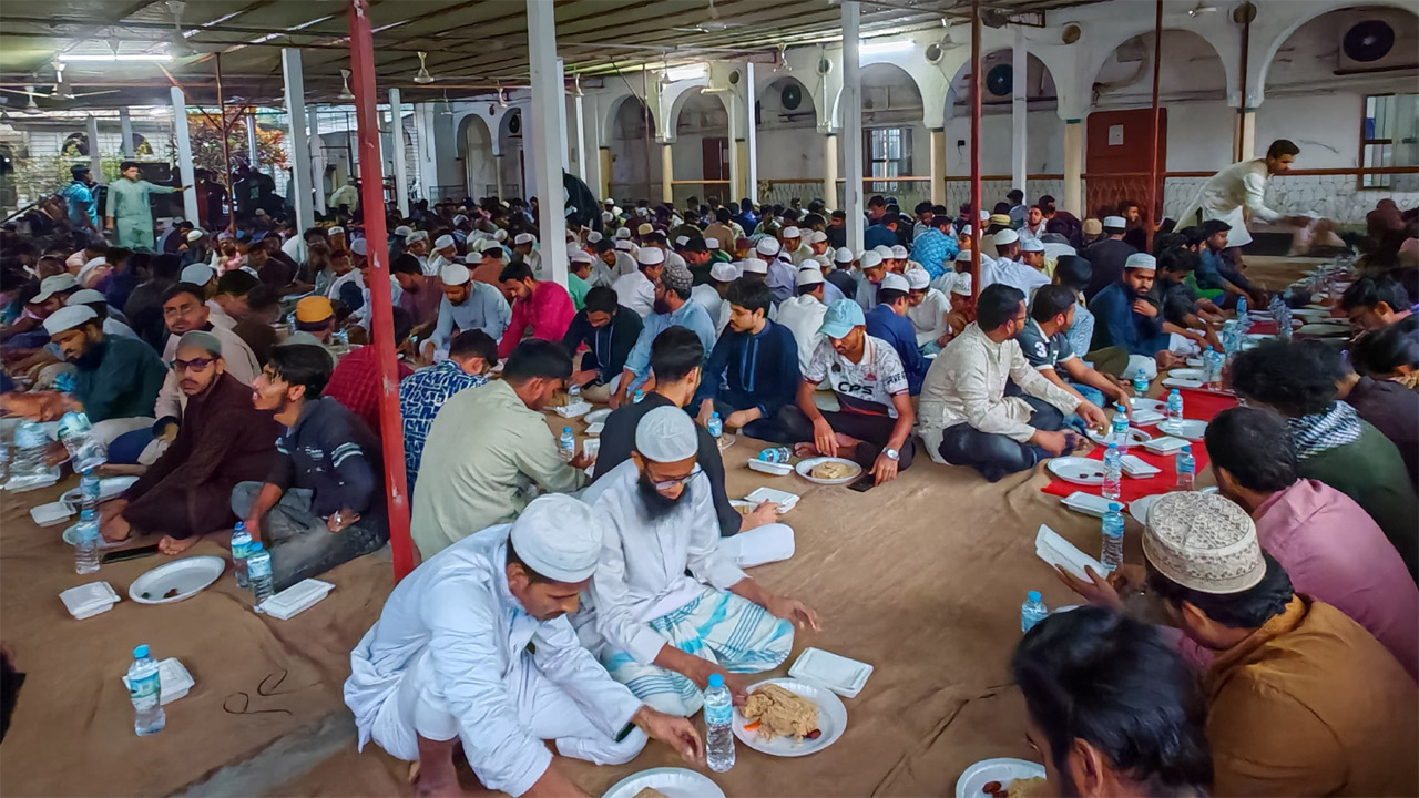 মাভাবিপ্রবিতে আন্তর্জাতিক মাতৃভাষা দিবস উপলক্ষে ছাত্রশিবিরের ইফতার ও দোয়া