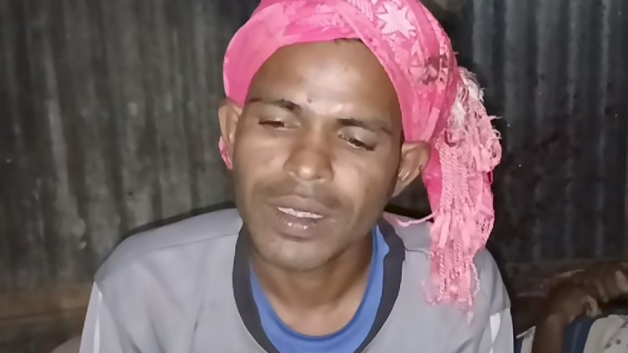 গ্রেফতার ফারুক।