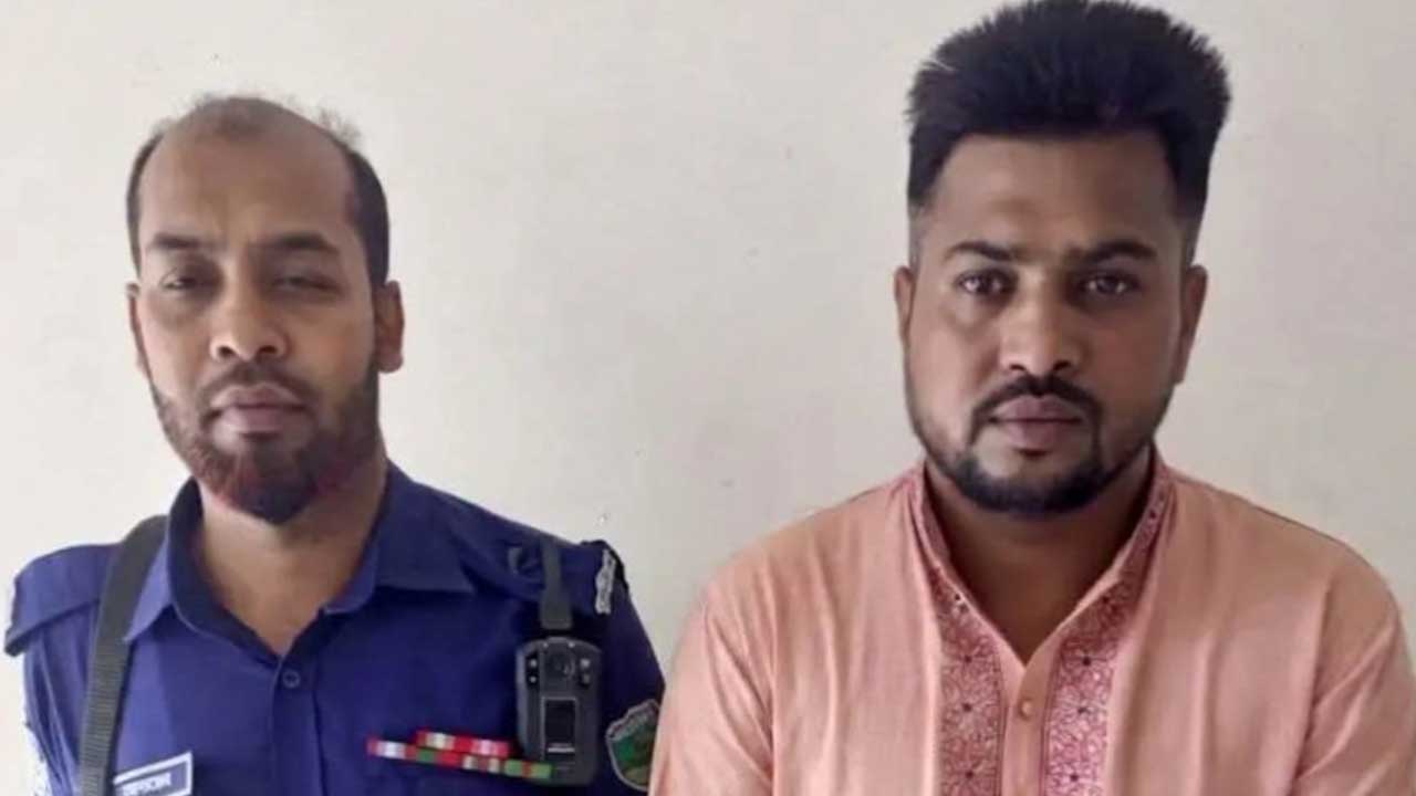 মাদারীপুরে খামারির মাথায় দুধ ঢেলে নির্যাতন, কনটেন্ট ক্রিয়েটর এনামুল গ্রেফতার