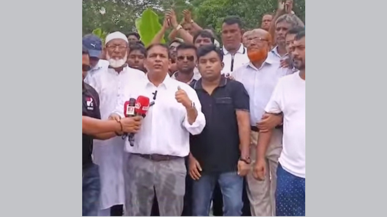 মাদারীপুরের কালকিনির সাহেবরামপুরে এমপি খোকন