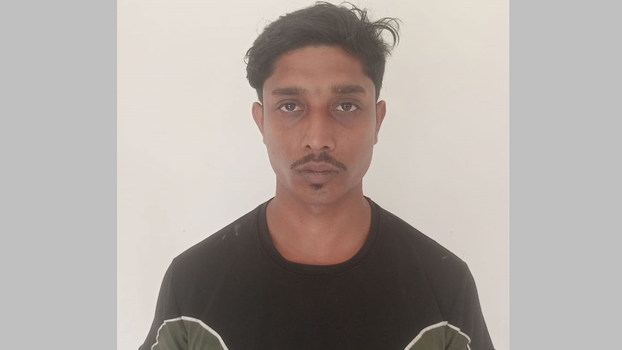 গ্রেফতার আসামি তরিকুল ইসলাম