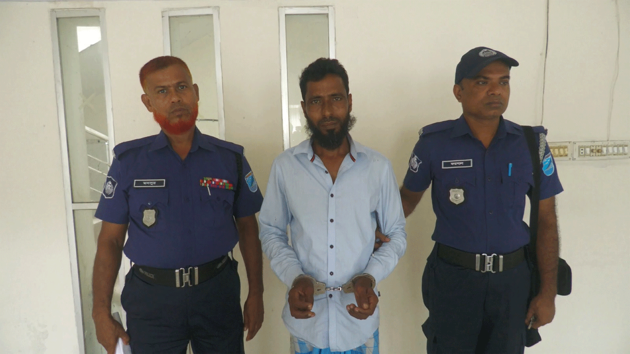 গ্রেফতার শহিদুল মোল্লা