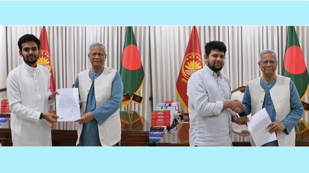 প্রধান উপদেষ্টার কাছে পদত্যাগপত্র জমা দেন আসিফ মাহমুদ সজীব ভূঁইয়া ও মাহফুজ আলম