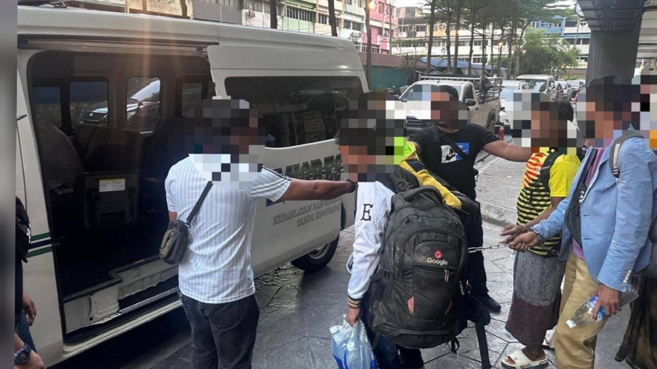 মালয়েশিয়ায় মানবপাচার  ‘ইকবাল সিন্ডিকেটের’ ২ দফায় ৭ বাংলাদেশি গ্রেফতার