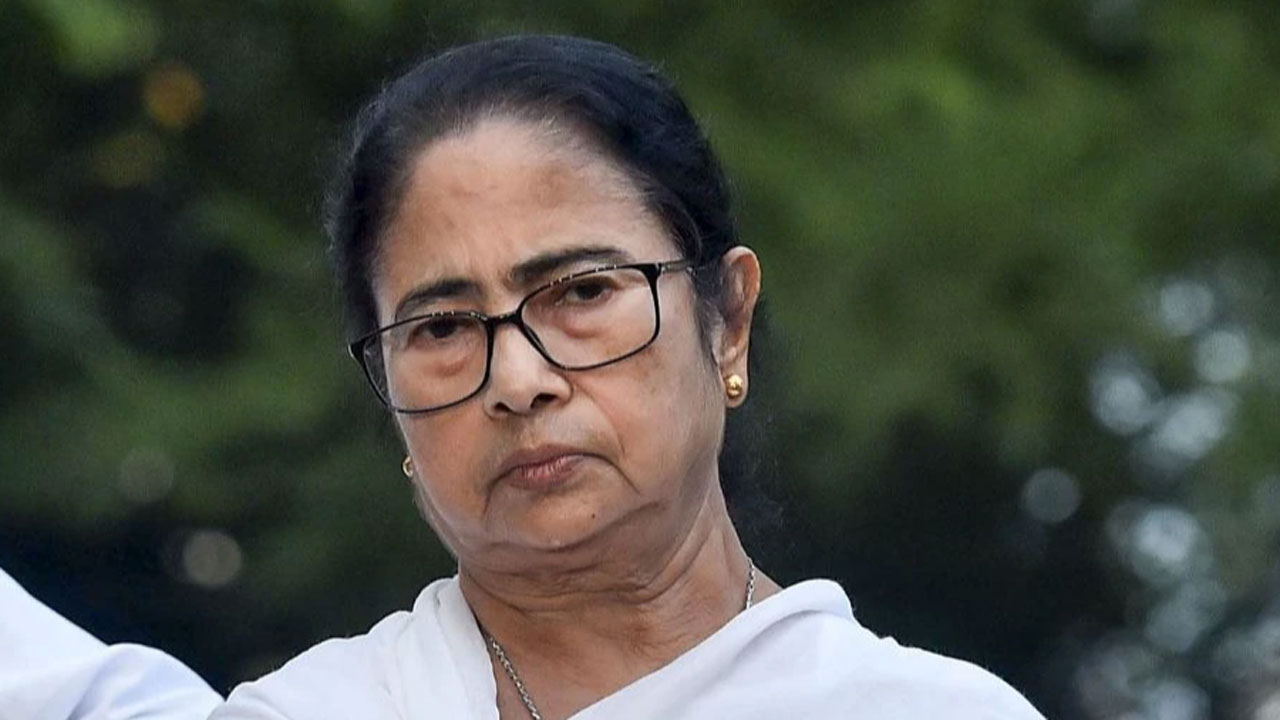 মমতা ব্যানার্জী