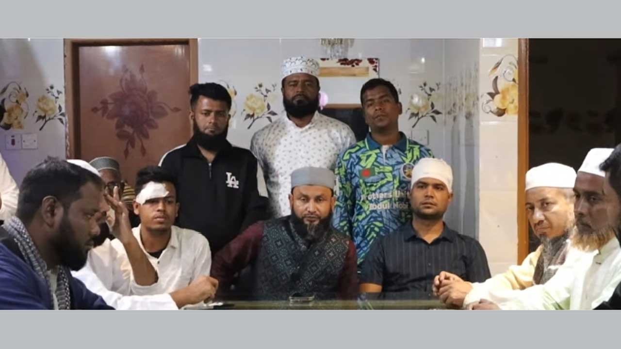 দাগনভূঞা উপজেলার রাজাপুর ইউনিয়নে ভোটকেন্দ্রে হামলায় আহত জামায়াত কর্মীদের পাশে ফখরুদ্দিন মানিক